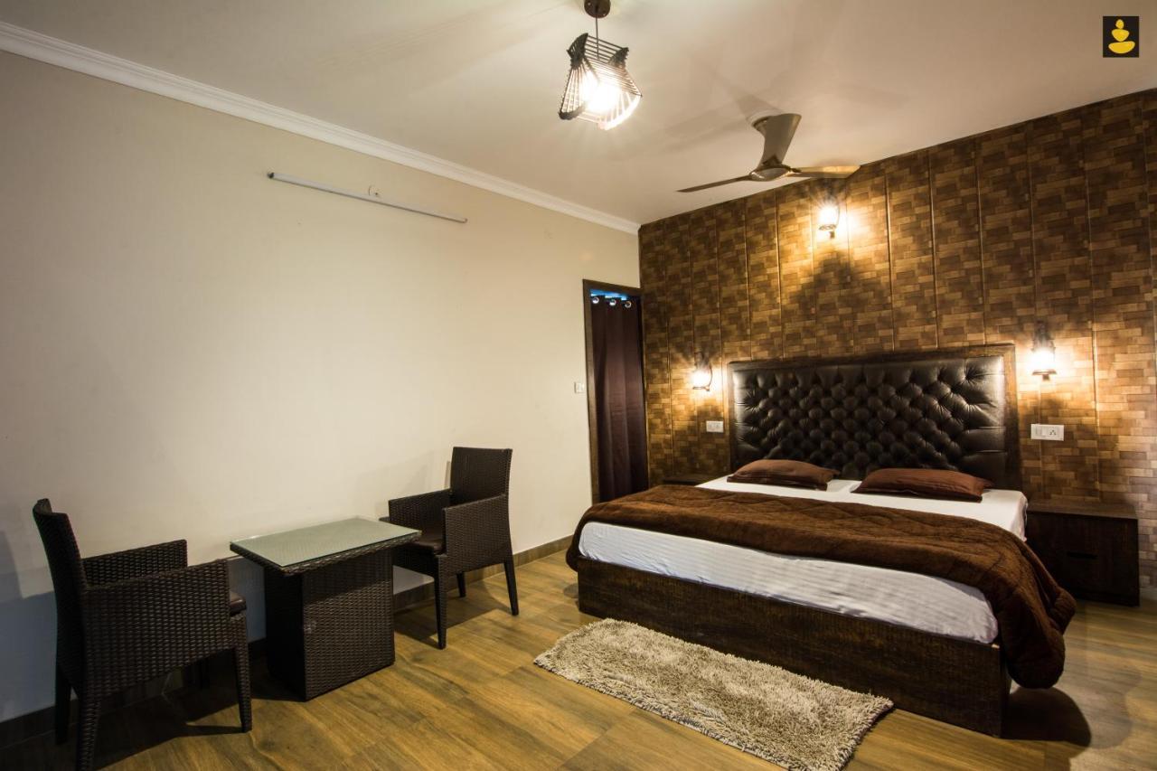 Sahastradhara Riverresort Dehradún Kültér fotó